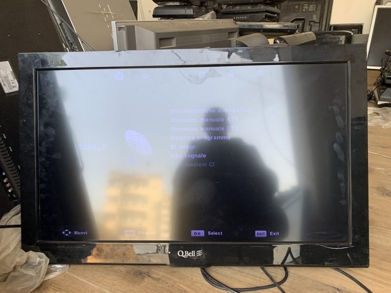 Vente de télévisions lcd 19 et 32 pouces