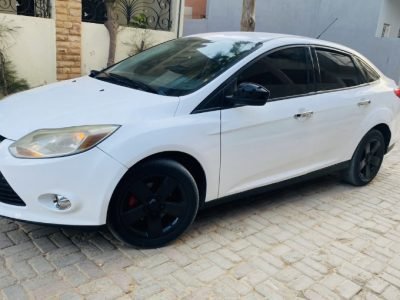 FORD FOCUS année 2012