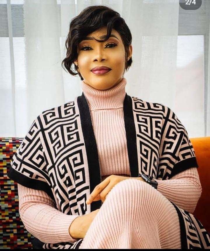 robe 2 pièces fendi