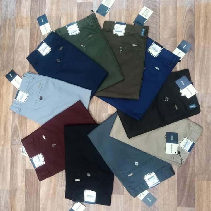 Pantalons kaki pour hommes