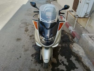 Majesty 250 model 2001